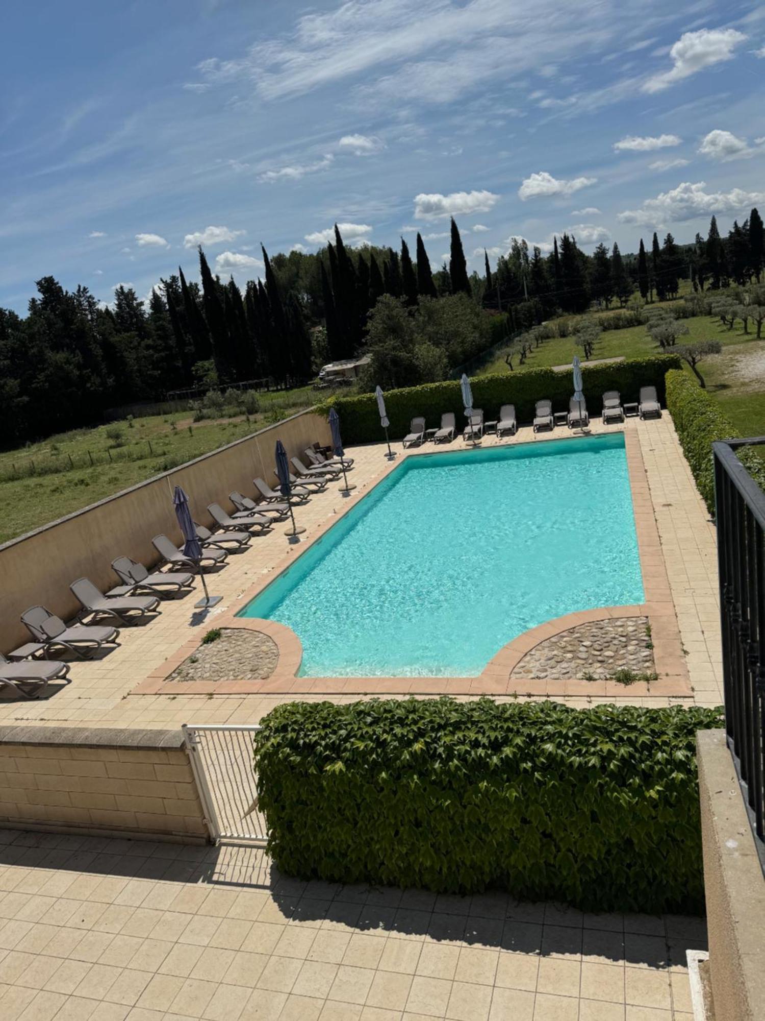 Hotel Terriciae Aux Portes De Maussane Les Alpilles المظهر الخارجي الصورة