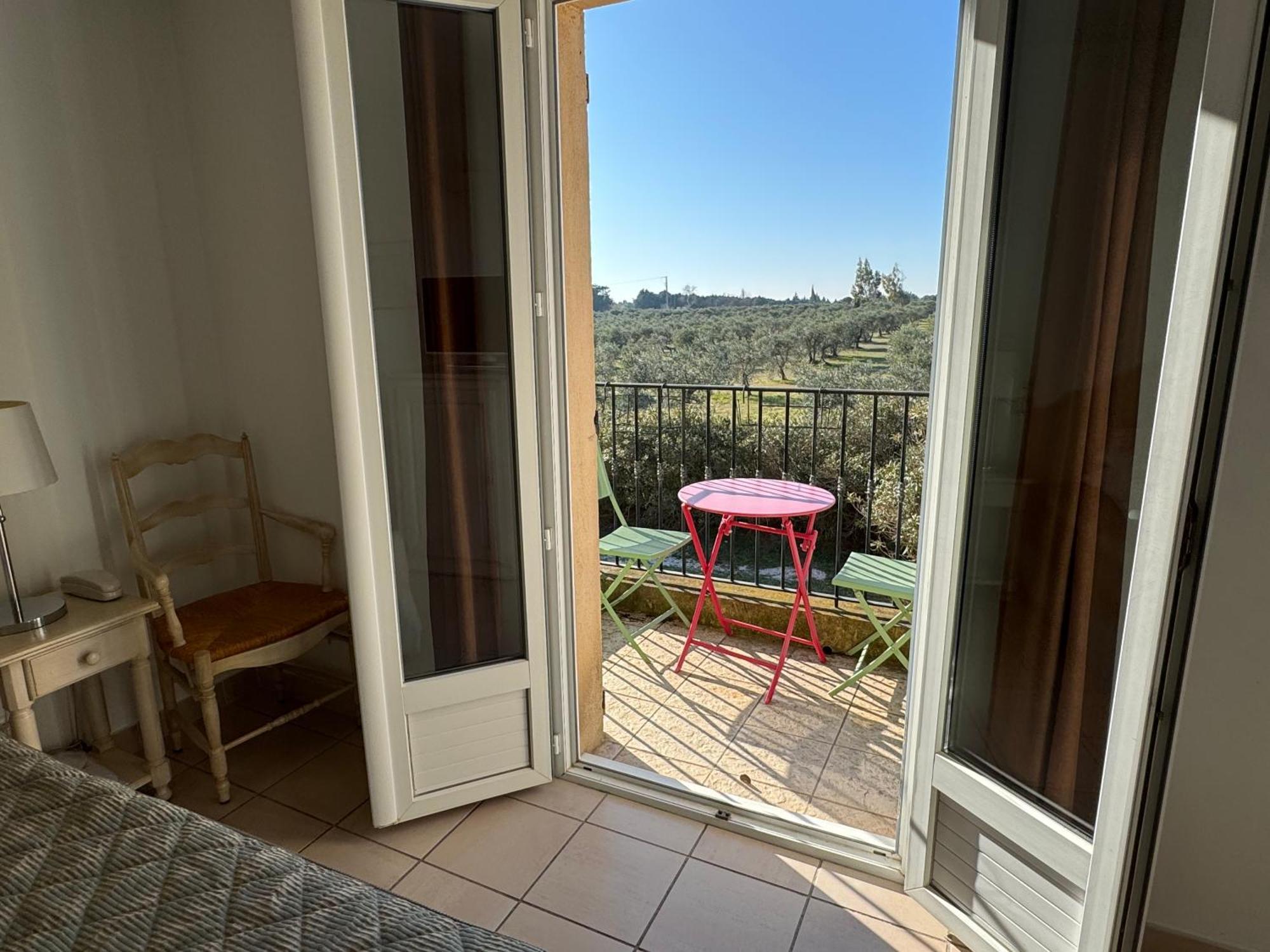 Hotel Terriciae Aux Portes De Maussane Les Alpilles المظهر الخارجي الصورة